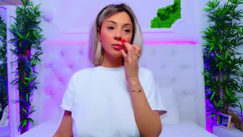 Arianna online show from 11/10/25, 03:00