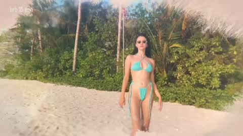 Snapshot of taanni_bc chatting on 01/14/26, 09:42 TAANNI online show from 01/14/26, 09:42