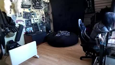 Lina online show from 02/23/26, 11:07