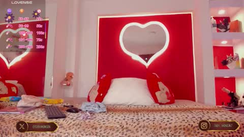 Taby Jhoson online show from 10/01/25, 12:33