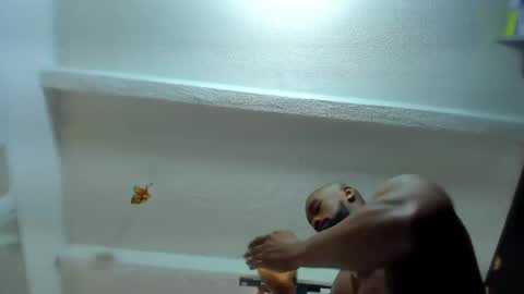 Snapshot of tafari_1 chatting on 06/08/26, 11:54 Tafari Zulu online show from 06/08/26, 11:54