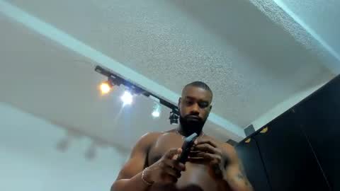Snapshot of tafari_1 chatting on 06/19/26, 11:25 Tafari Zulu online show from 06/19/26, 11:25