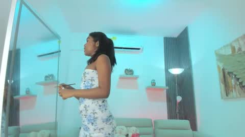 Tahiela  online show from 02/03/26, 11:48