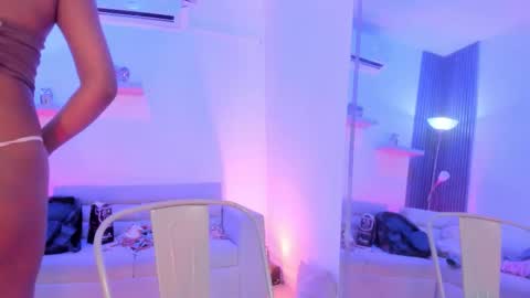 Tahiela  online show from 02/11/26, 11:04