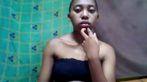 tahiriniah online show from 03/01/25, 03:16