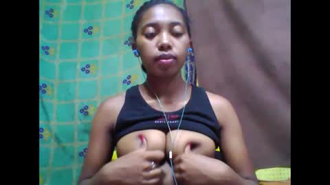 tahiriniah online show from 03/02/25, 04:21