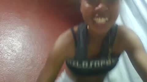 tahiryjosiah online show from 10/27/25, 06:01