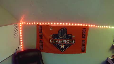 Snapshot of taintnuzzler_13 chatting on 02/16/25, 12:21 TaintNuzzler online show from 02/16/25, 12:21