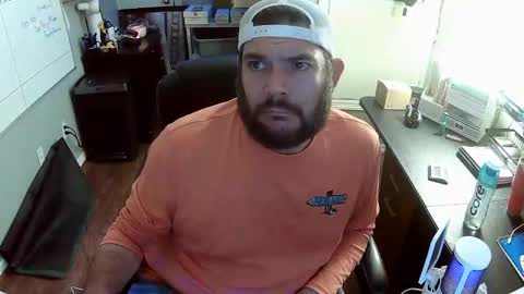 Snapshot of taintnuzzler_13 chatting on 11/09/25, 07:06 TaintNuzzler online show from 11/09/25, 07:06