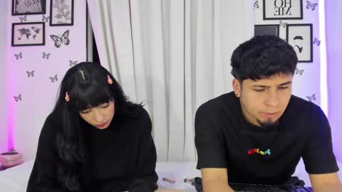 Snapshot of tainy_n_harley chatting on 12/23/24, 07:28 Liam and Juli online show from 12/23/24, 07:28