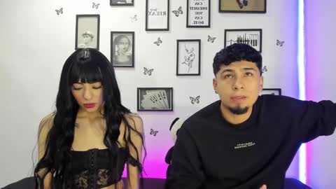 Snapshot of tainy_n_harley chatting on 01/11/25, 04:27 Liam and Juli online show from 01/11/25, 04:27