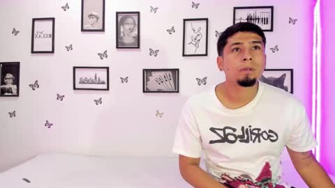 Snapshot of tainy_n_harley chatting on 02/09/25, 04:14 Liam and Juli online show from 02/09/25, 04:14