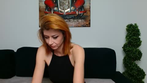 Snapshot of taissa1 chatting on 02/13/25, 07:42 Taissa1 online show from 02/13/25, 07:42