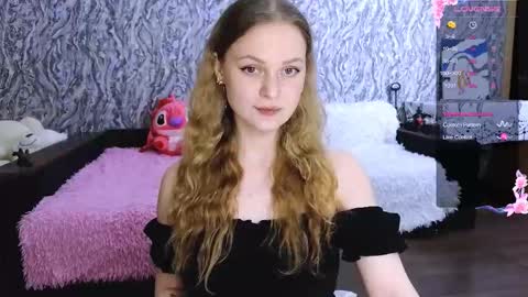 Snapshot of taissia_sweet chatting on 03/18/26, 06:00 Im Taya online show from 03/18/26, 06:00