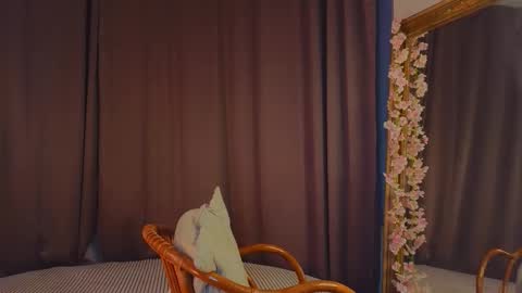 Snapshot of taiteedgington chatting on 11/23/25, 02:33 im Lally online show from 11/23/25, 02:33