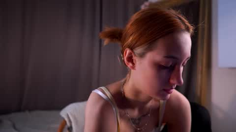 Snapshot of taiteedgington chatting on 12/14/25, 03:01 im Lally online show from 12/14/25, 03:01