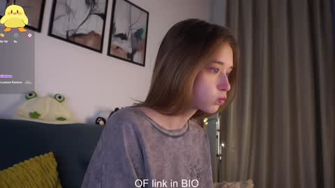 Mia online show from 02/09/26, 01:31