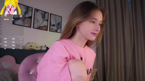 Mia online show from 03/13/26, 01:34