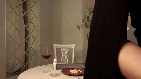 Snapshot of taithelme chatting on 01/11/26, 12:37 Molly online show from 01/11/26, 12:37