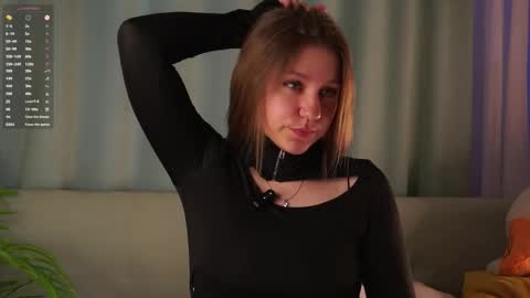 Molly online show from 05/11/26, 01:33
