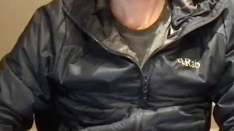 Snapshot of tajowang chatting on 02/18/26, 09:33 tajowang online show from 02/18/26, 09:33