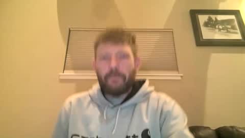 Snapshot of takeitoutdoors chatting on 02/14/25, 05:09 takeitoutdoors online show from 02/14/25, 05:09