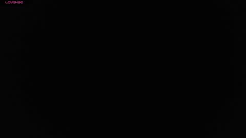 Snapshot of takeonme_sex chatting on 01/04/25, 04:44 online show from 01/04/25, 04:44