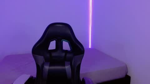 takeru___ online show from 09/12/25, 08:03