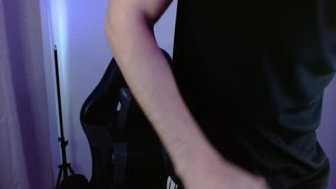 Snapshot of takeru___ chatting on 02/23/26, 04:04 takeru___ online show from 02/23/26, 04:04