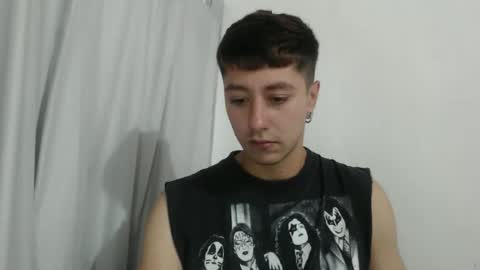 Snapshot of talhi_ chatting on 01/10/26, 02:24 talhi_ online show from 01/10/26, 02:24