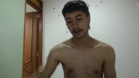 Snapshot of talhi_ chatting on 04/14/26, 09:43 talhi_ online show from 04/14/26, 09:43