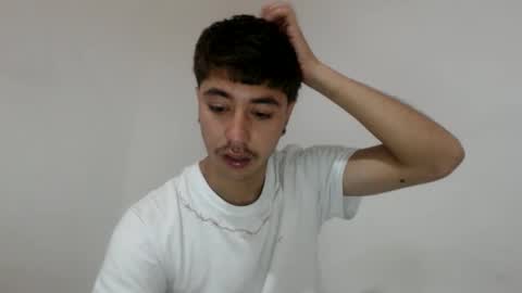 Snapshot of talhi_ chatting on 05/21/26, 06:37 talhi_ online show from 05/21/26, 06:37