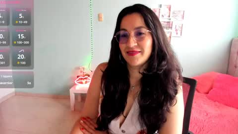 Snapshot of talia_mystic chatting on 05/13/26, 01:30 Talia mia online show from 05/13/26, 01:30