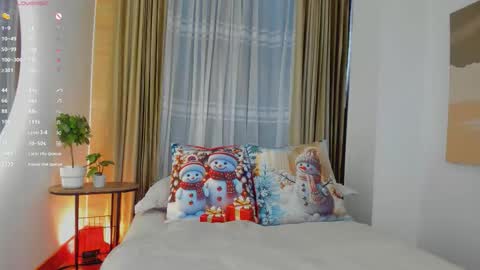 Talia Vega online show from 12/17/25, 12:33