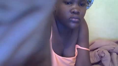 Snapshot of taliah254 chatting on 03/05/25, 03:18 taliah254 online show from 03/05/25, 03:18