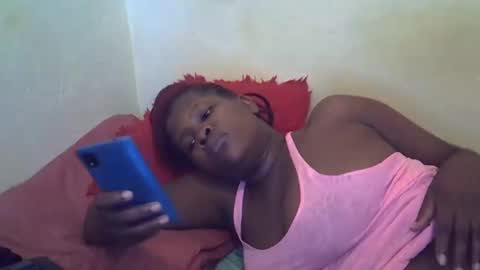 Snapshot of taliah254 chatting on 03/05/25, 01:17 taliah254 online show from 03/05/25, 01:17