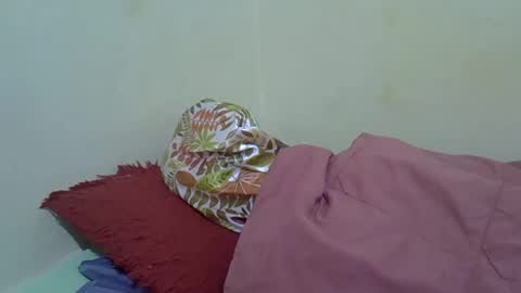 Snapshot of taliah254 chatting on 03/11/25, 01:37 taliah254 online show from 03/11/25, 01:37