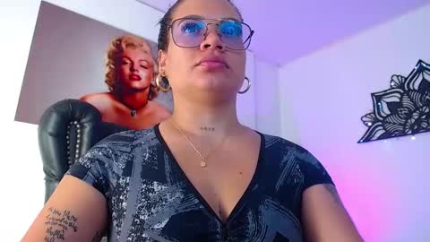 taliana36 online show from 02/19/25, 01:06