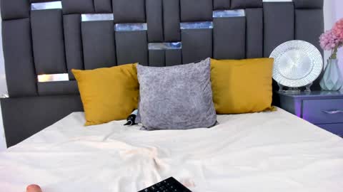 Snapshot of talianavega chatting on 02/01/25, 10:23 tali online show from 02/01/25, 10:23