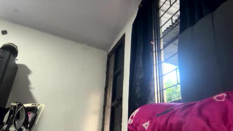 Snapshot of talianavega chatting on 09/09/25, 11:32 tali online show from 09/09/25, 11:32