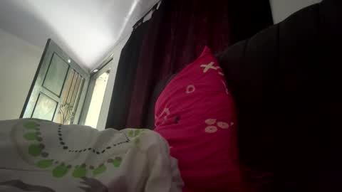 Snapshot of talianavega chatting on 09/11/25, 11:54 tali online show from 09/11/25, 11:54