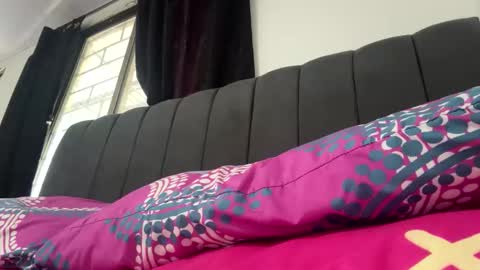 Snapshot of talianavega chatting on 11/03/25, 02:40 tali online show from 11/03/25, 02:40