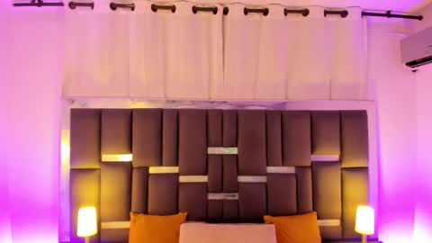 Snapshot of talianavega chatting on 11/08/25, 05:56 tali online show from 11/08/25, 05:56