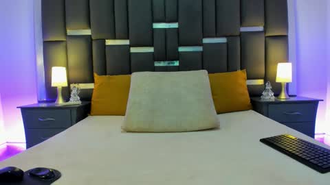 Snapshot of talianavega chatting on 11/11/25, 07:03 tali online show from 11/11/25, 07:03