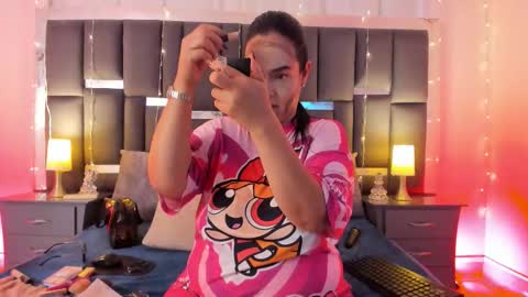 Snapshot of talianavega chatting on 11/30/25, 06:56 tali online show from 11/30/25, 06:56