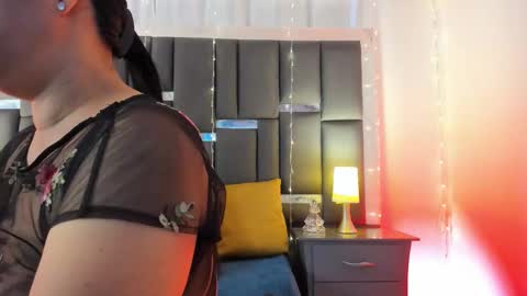 Snapshot of talianavega chatting on 12/02/25, 06:47 tali online show from 12/02/25, 06:47