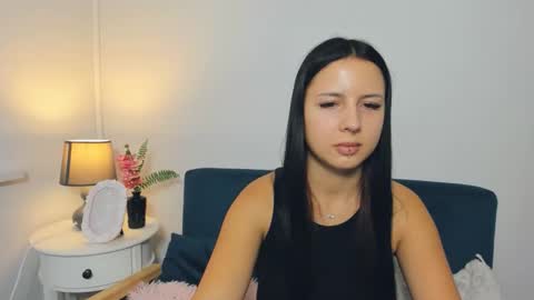 taliasensitive online show from 10/08/25, 12:25