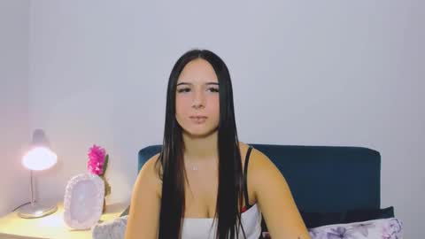 taliasensitive online show from 11/19/25, 05:57