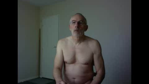 Snapshot of taliesin4321 chatting on 12/31/24, 06:48 Jack Pierrot online show from 12/31/24, 06:48