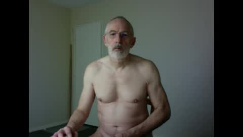 Snapshot of taliesin4321 chatting on 02/18/25, 06:37 Jack Pierrot online show from 02/18/25, 06:37